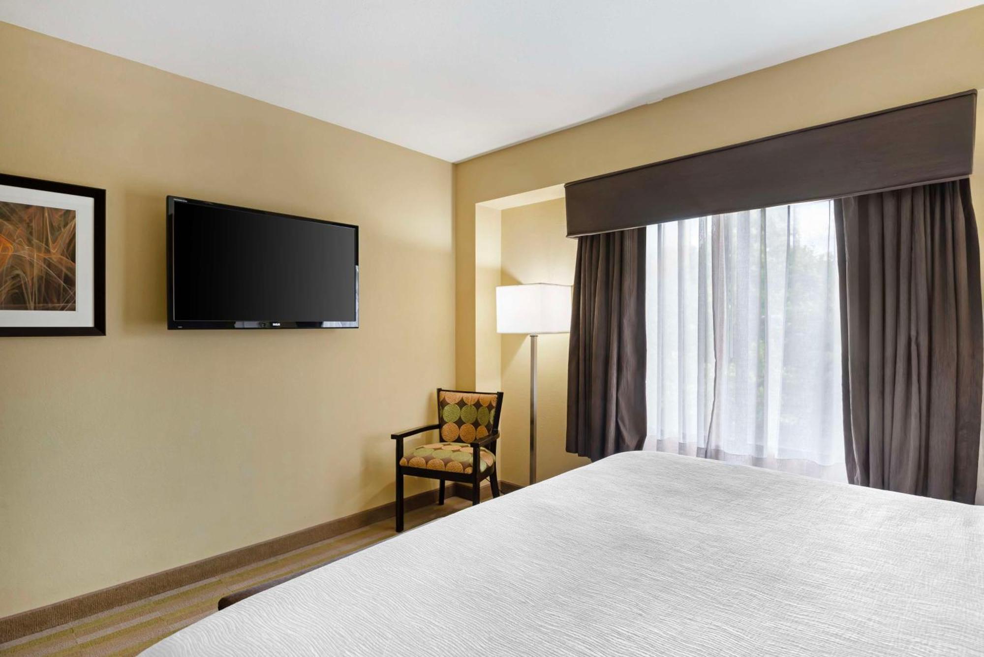 Best Western Plus Thornburg Inn&Suites Extérieur photo
