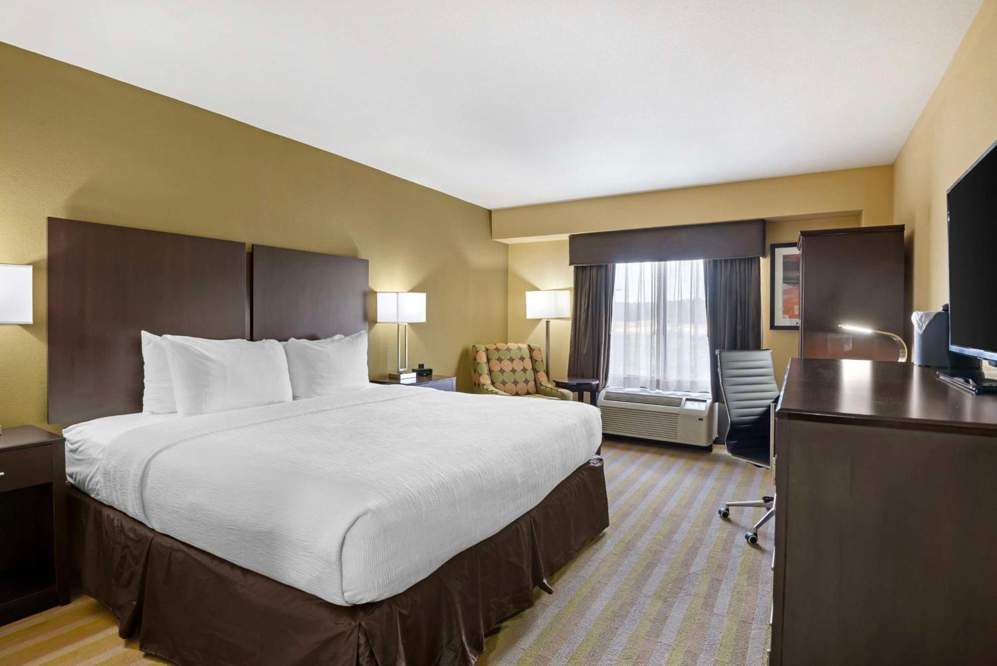 Best Western Plus Thornburg Inn&Suites Extérieur photo