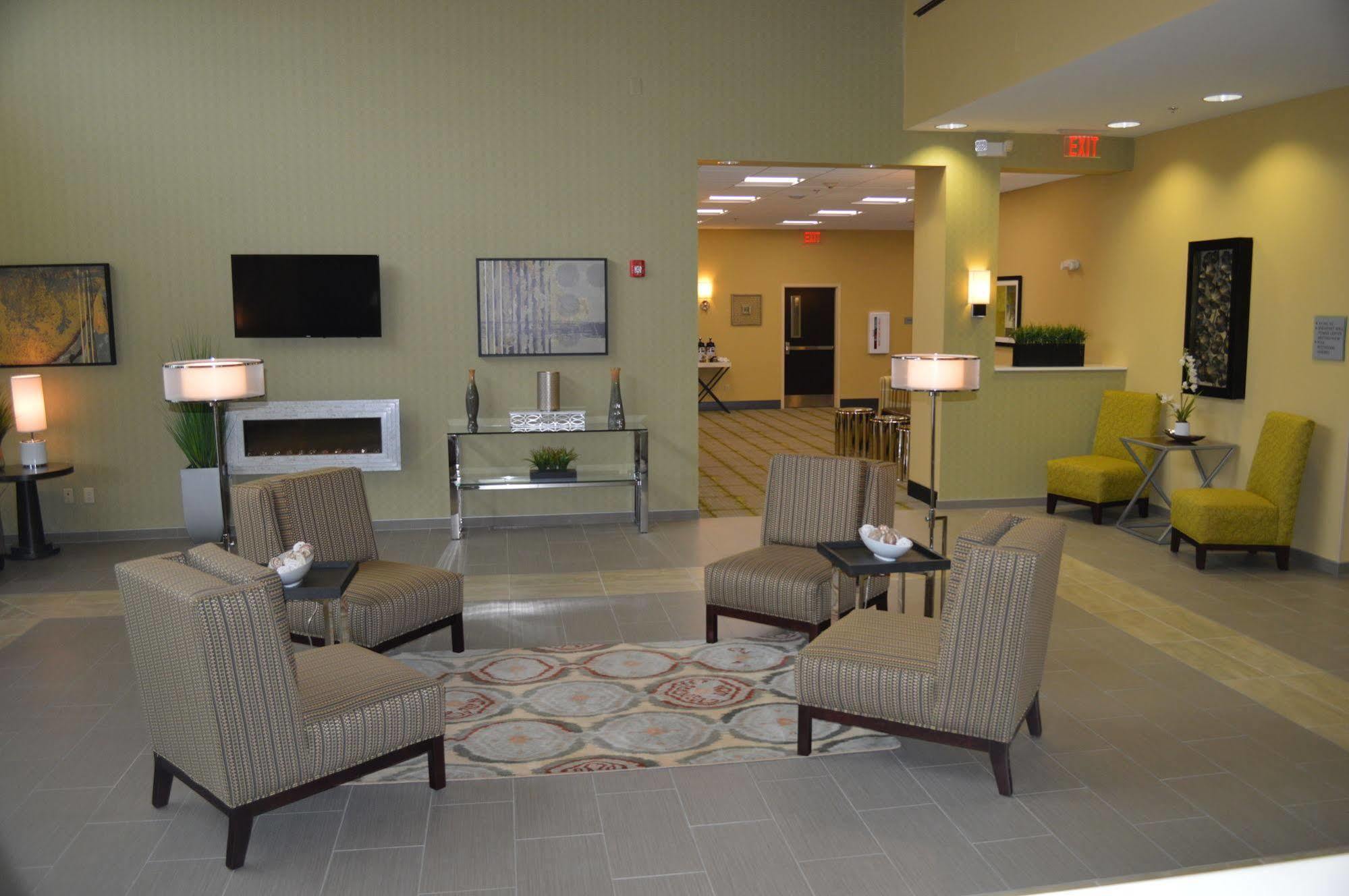 Best Western Plus Thornburg Inn&Suites Extérieur photo